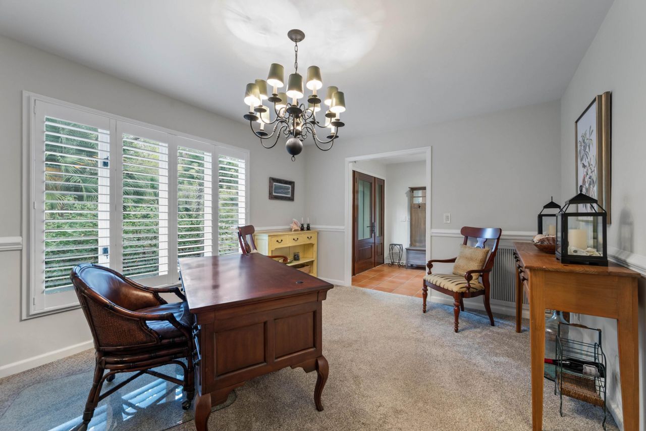 327 Low Oak Woods Road Photo 17