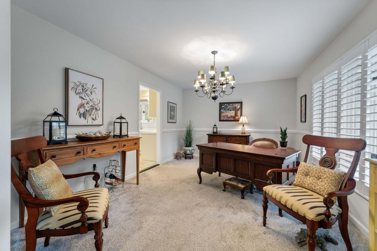 327 Low Oak Woods Road Photo 18