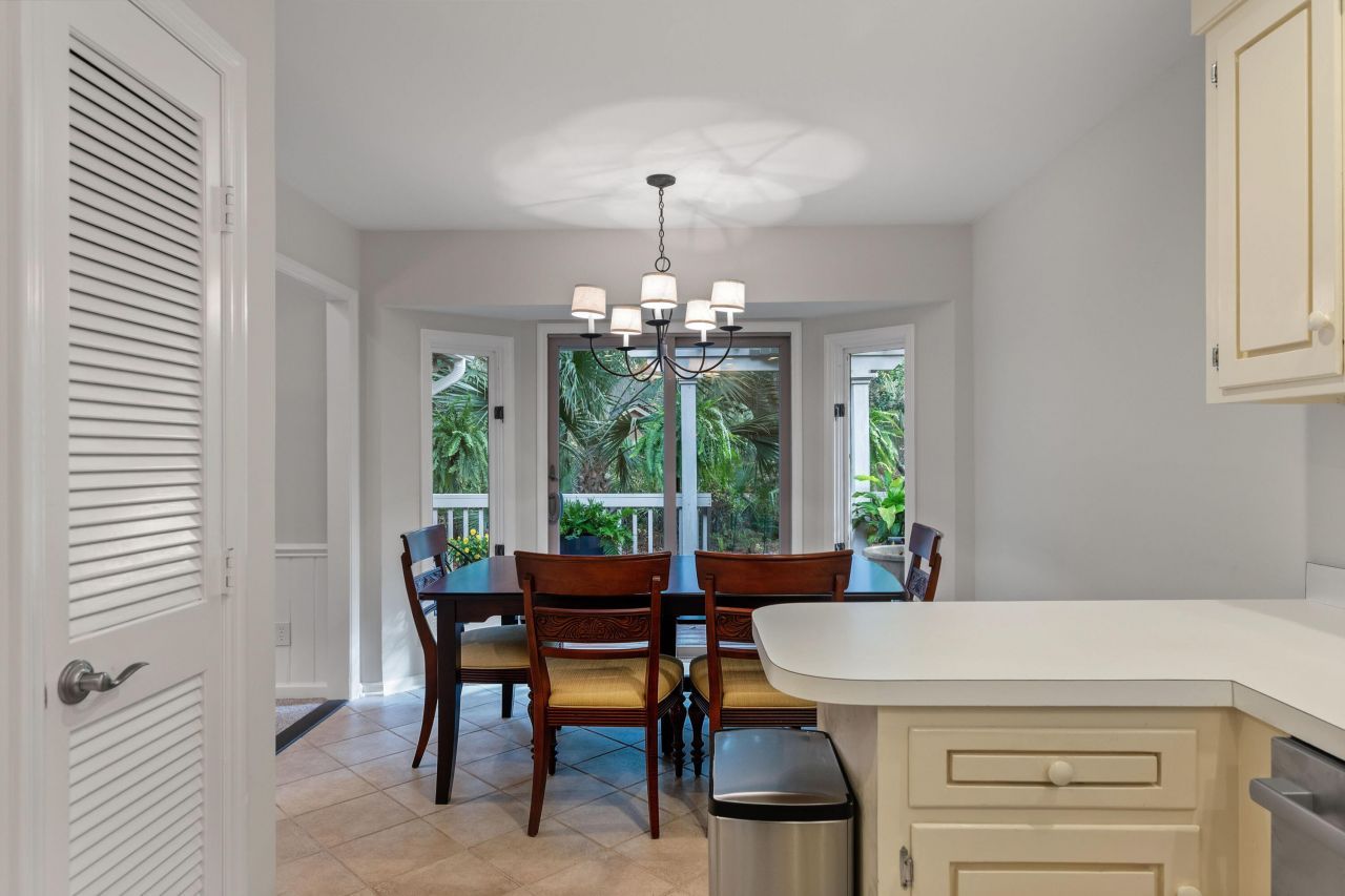 327 Low Oak Woods Road Photo 21