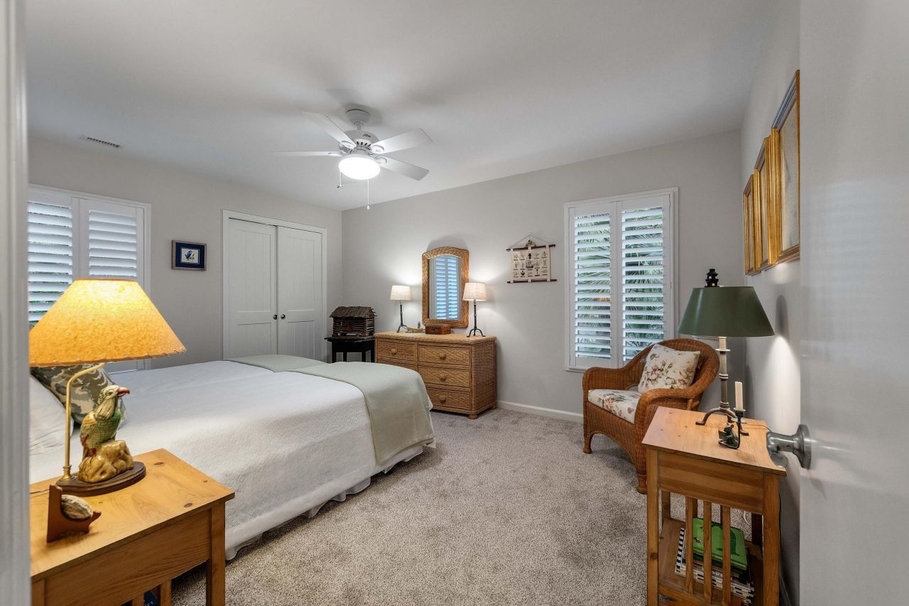 327 Low Oak Woods Road Photo 33