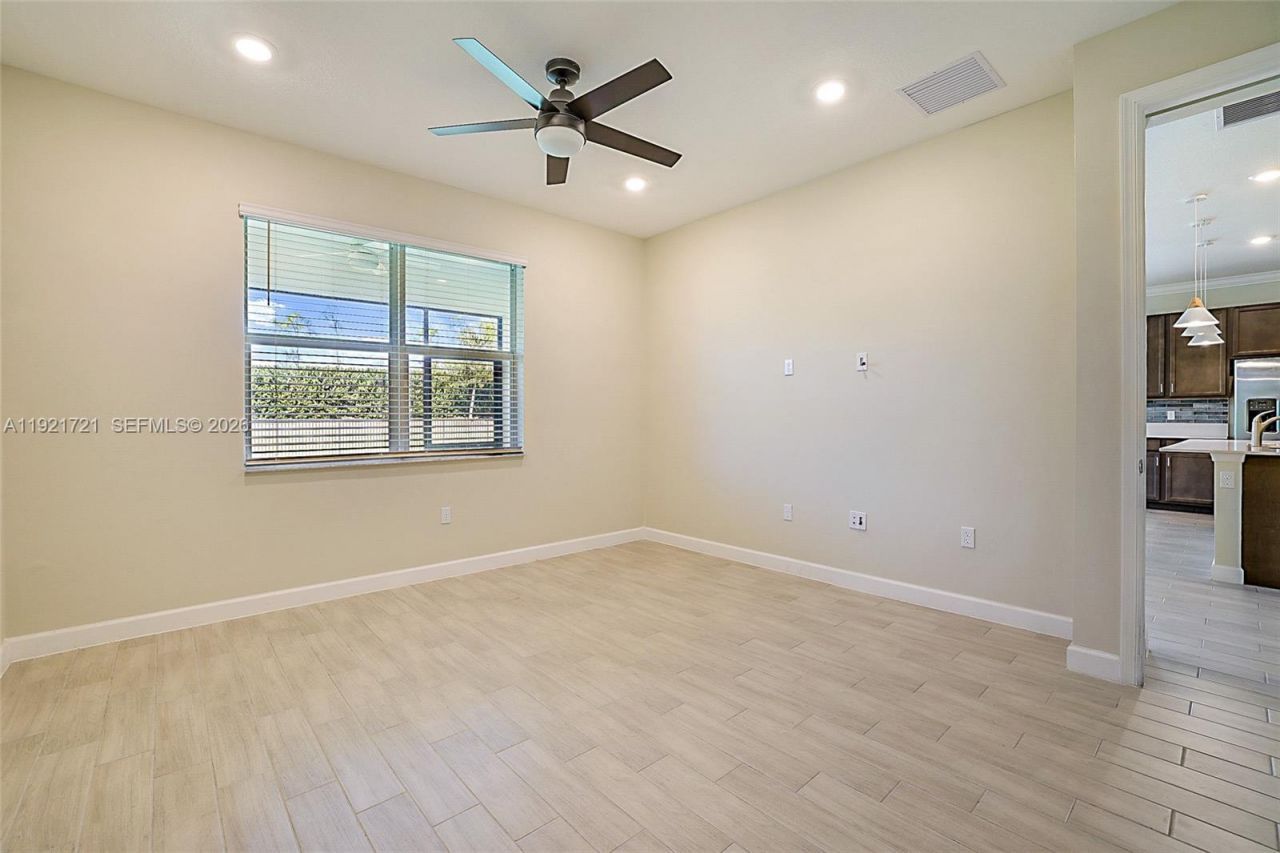 400 SE Mulberry Way, Port Saint Lucie, FL 34984 Photo