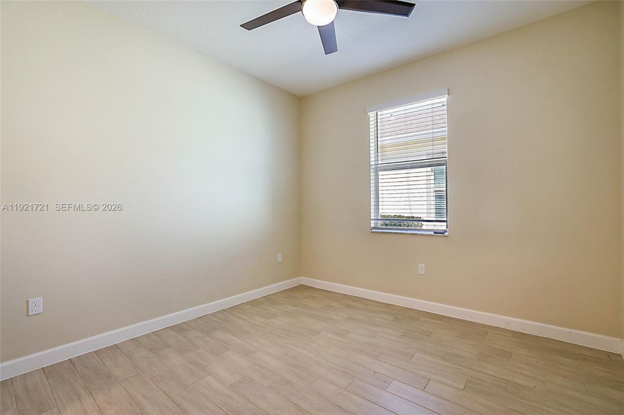 400 SE Mulberry Way, Port Saint Lucie, FL 34984 Photo