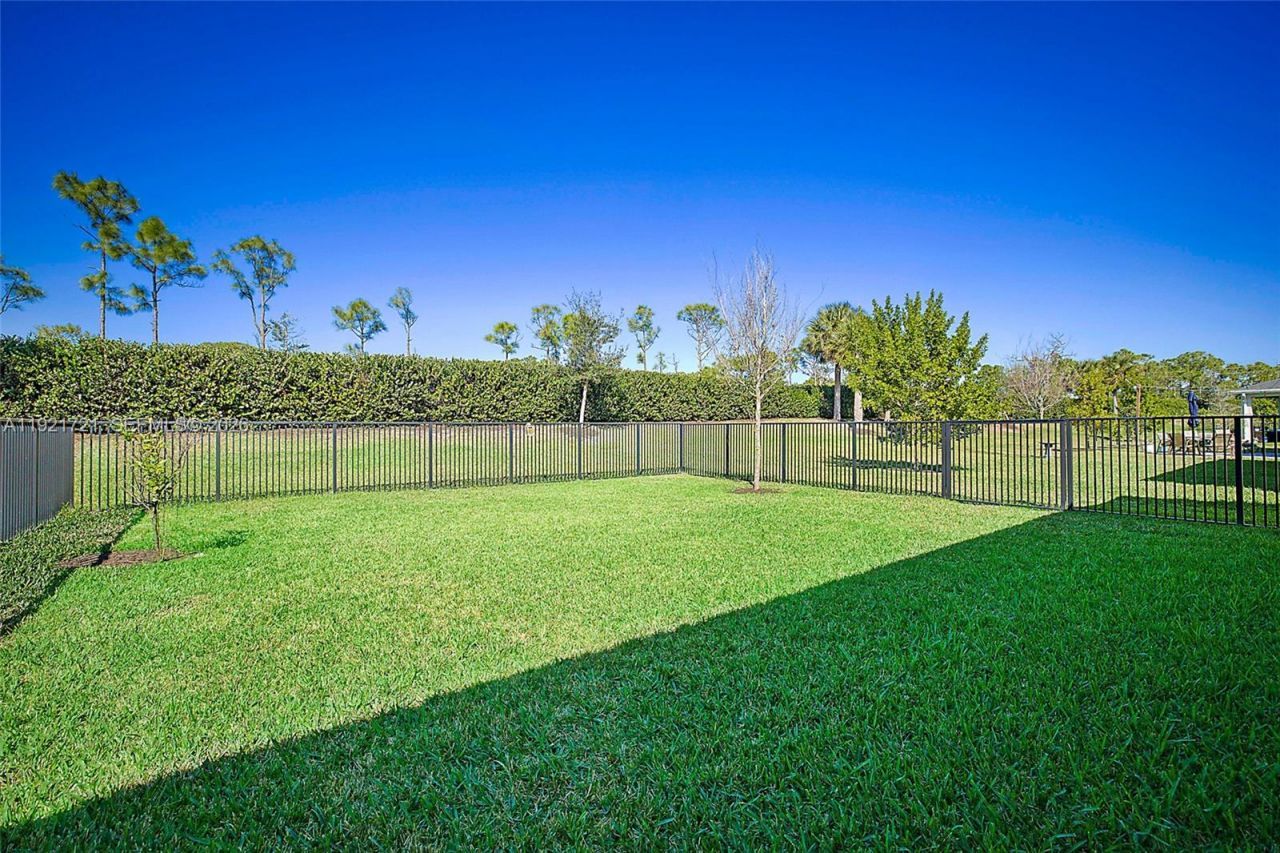 400 SE Mulberry Way, Port Saint Lucie, FL 34984 Photo