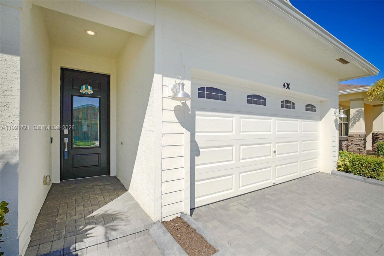 400 SE Mulberry Way, Port Saint Lucie, FL 34984 Photo