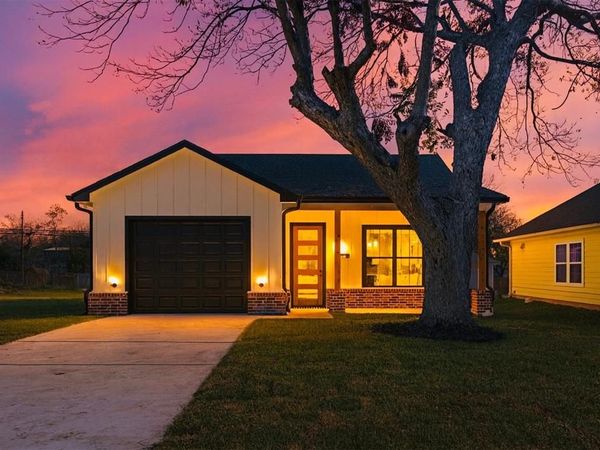 2020 Bosque Boulevard, Waco, TX 76707