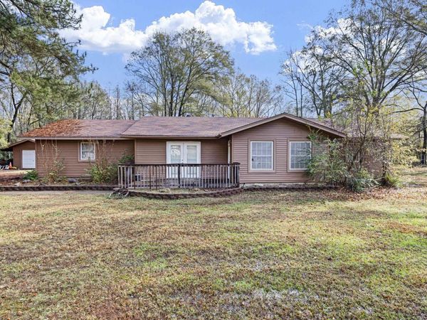 1906 Avenue 4 Pl, Atkins, AR 72823