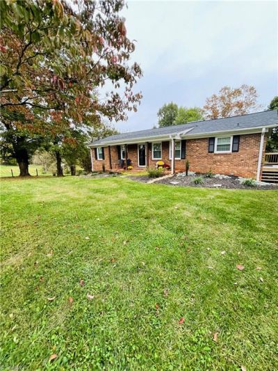 142 Arthur Haney Road, Dobson, NC 27017 Main Photo