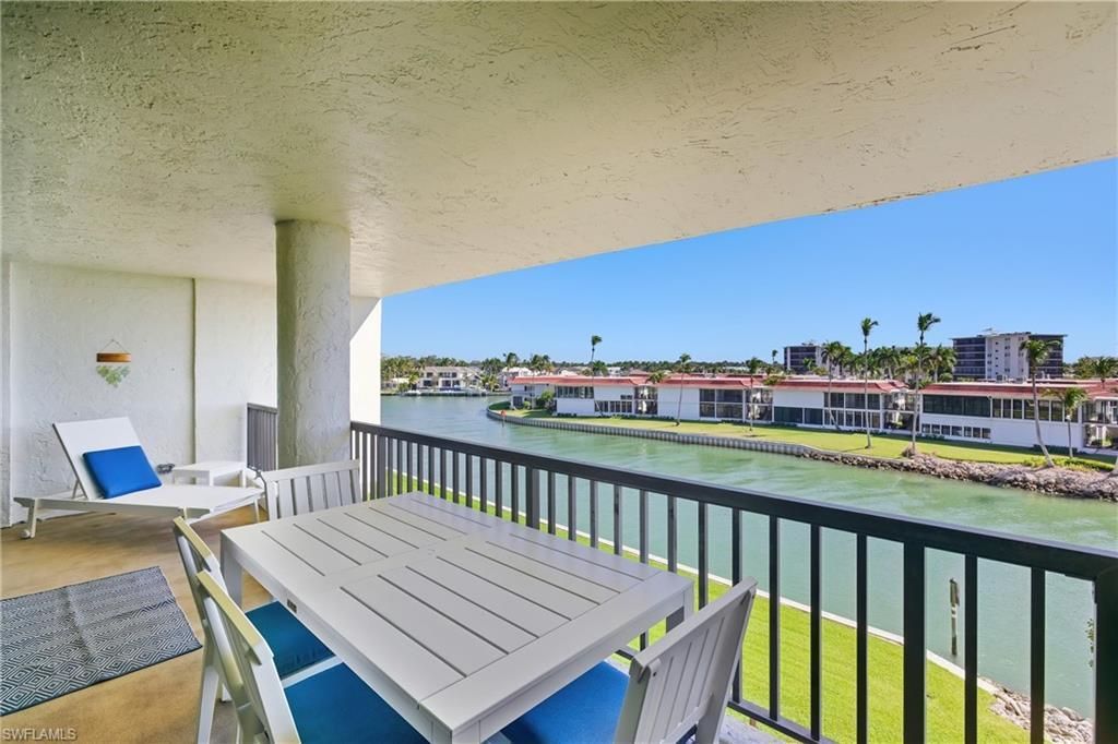 2316 Gulf Shore Blvd N, Unit 411, Naples, FL 34103 Photo
