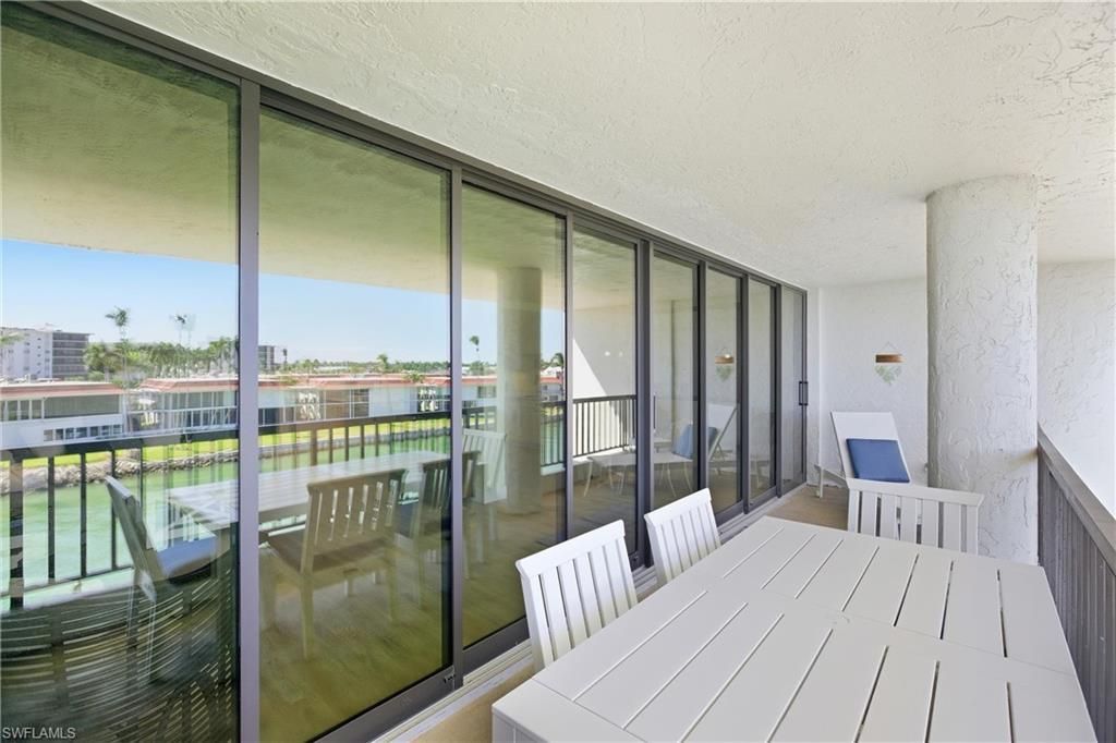 2316 Gulf Shore Blvd N, Unit 411, Naples, FL 34103 Photo