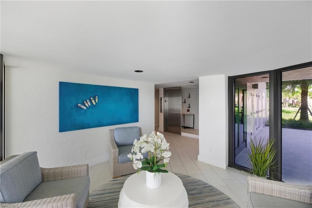 2316 Gulf Shore Blvd N, Unit 411, Naples, FL 34103 Photo