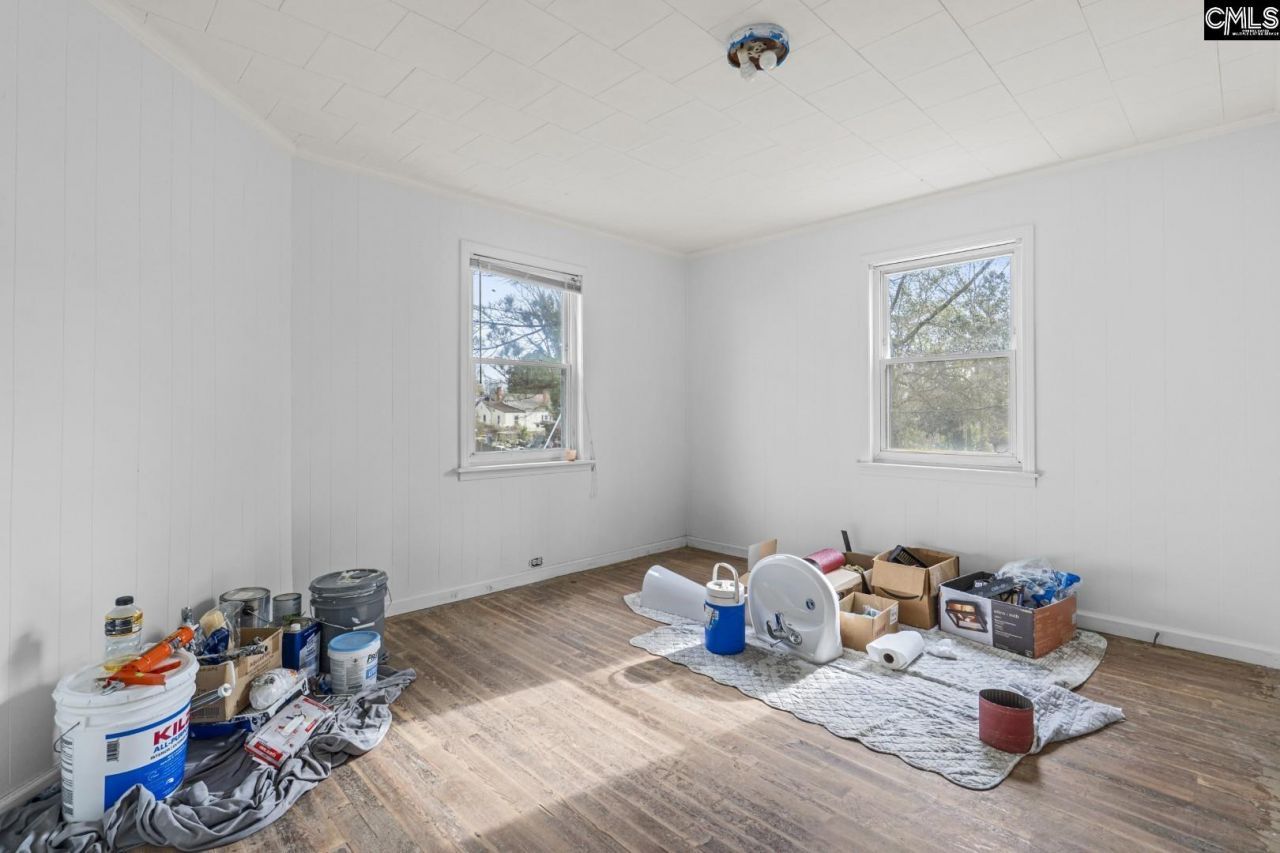 705 Milton Road Photo 10