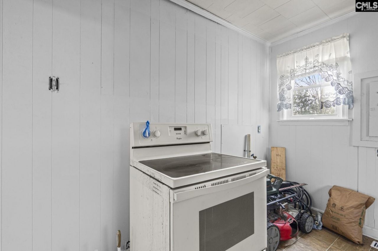 705 Milton Road Photo 16