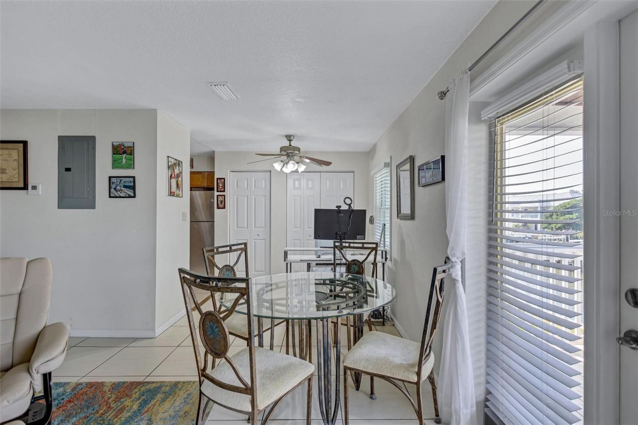 4875 Coquina Key Drive Se, Unit C, Saint Petersburg, FL 33705 Photo