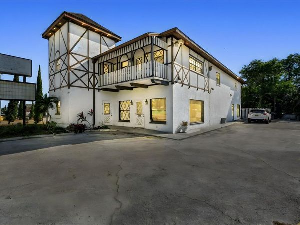 3601 E BUSCH BOULEVARD, TAMPA, FL 33612