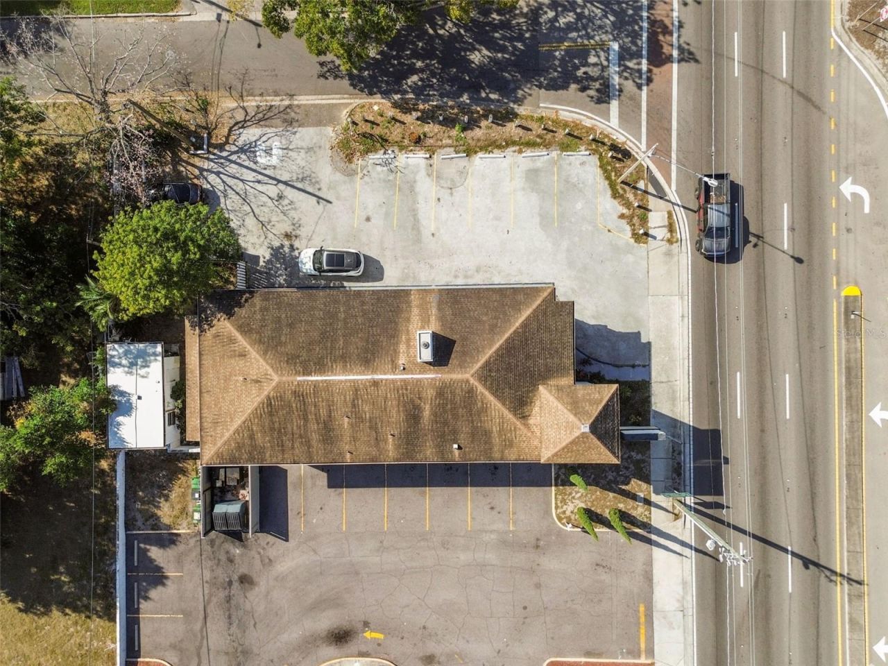 3601 E Busch Boulevard, Tampa, FL 33612 Photo