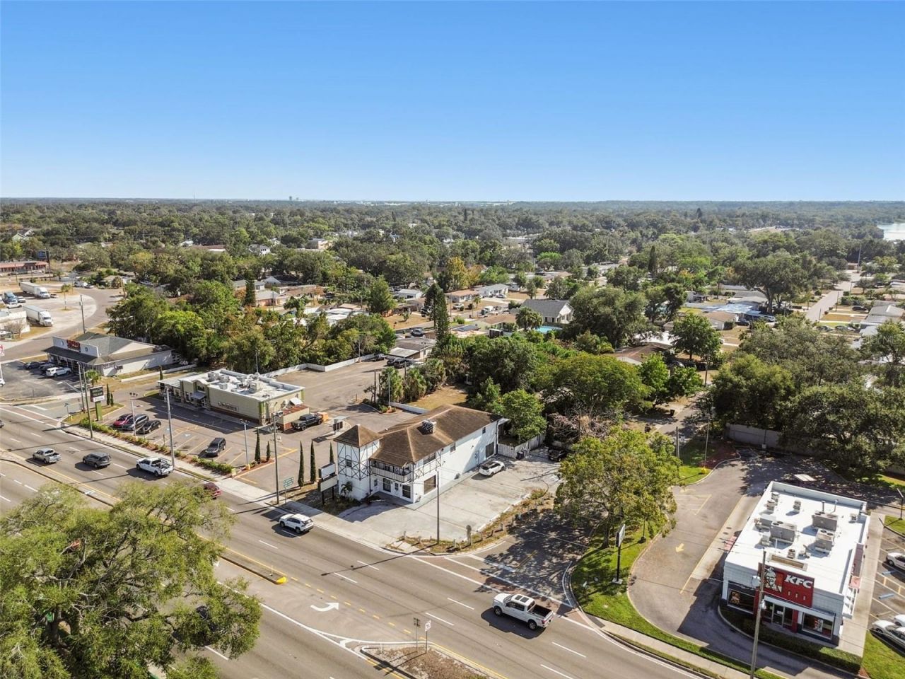 3601 E Busch Boulevard, Tampa, FL 33612 Photo