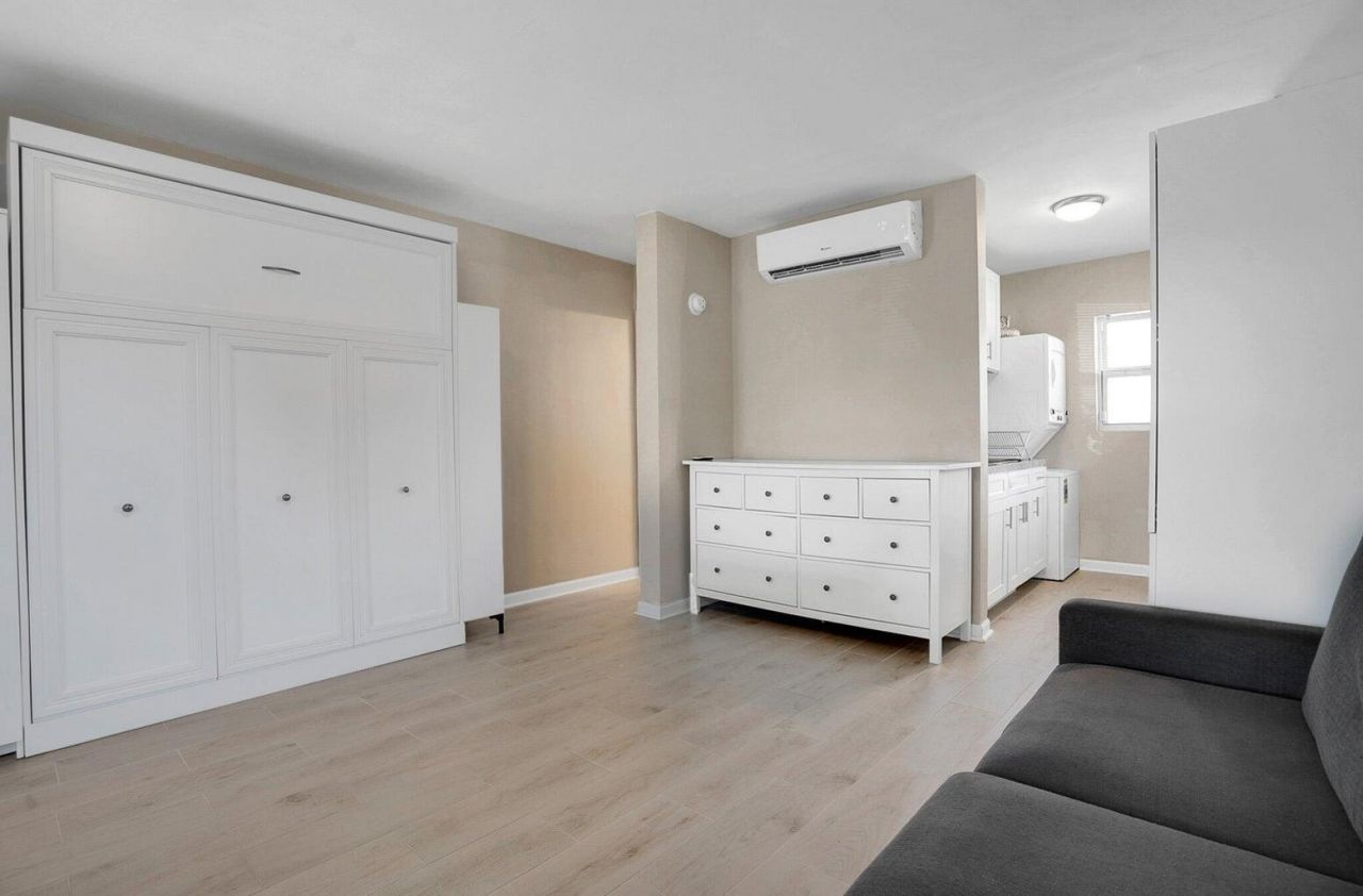 865 SE 20th Avenue, Unit 1, Deerfield Beach, FL 33441 Photo