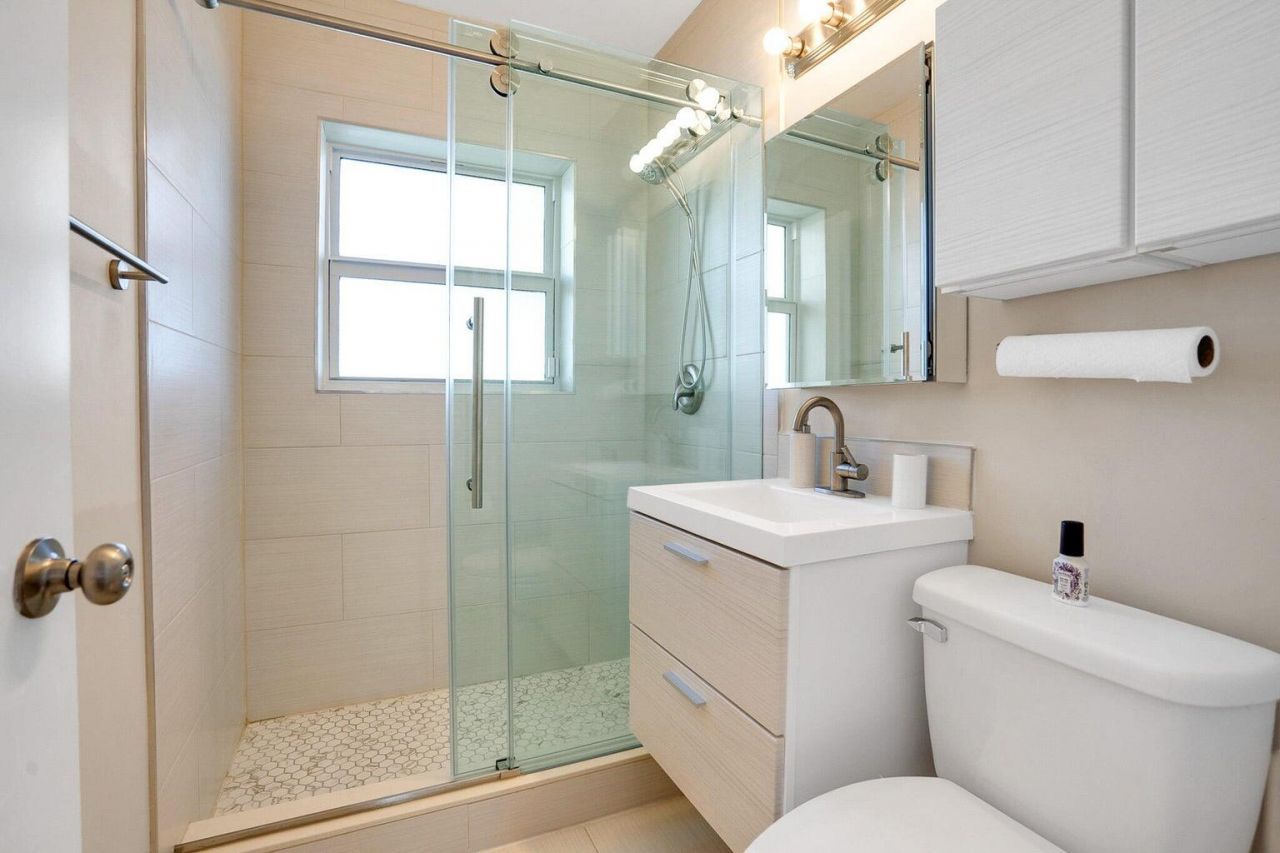 865 SE 20th Avenue, Unit 1, Deerfield Beach, FL 33441 Photo