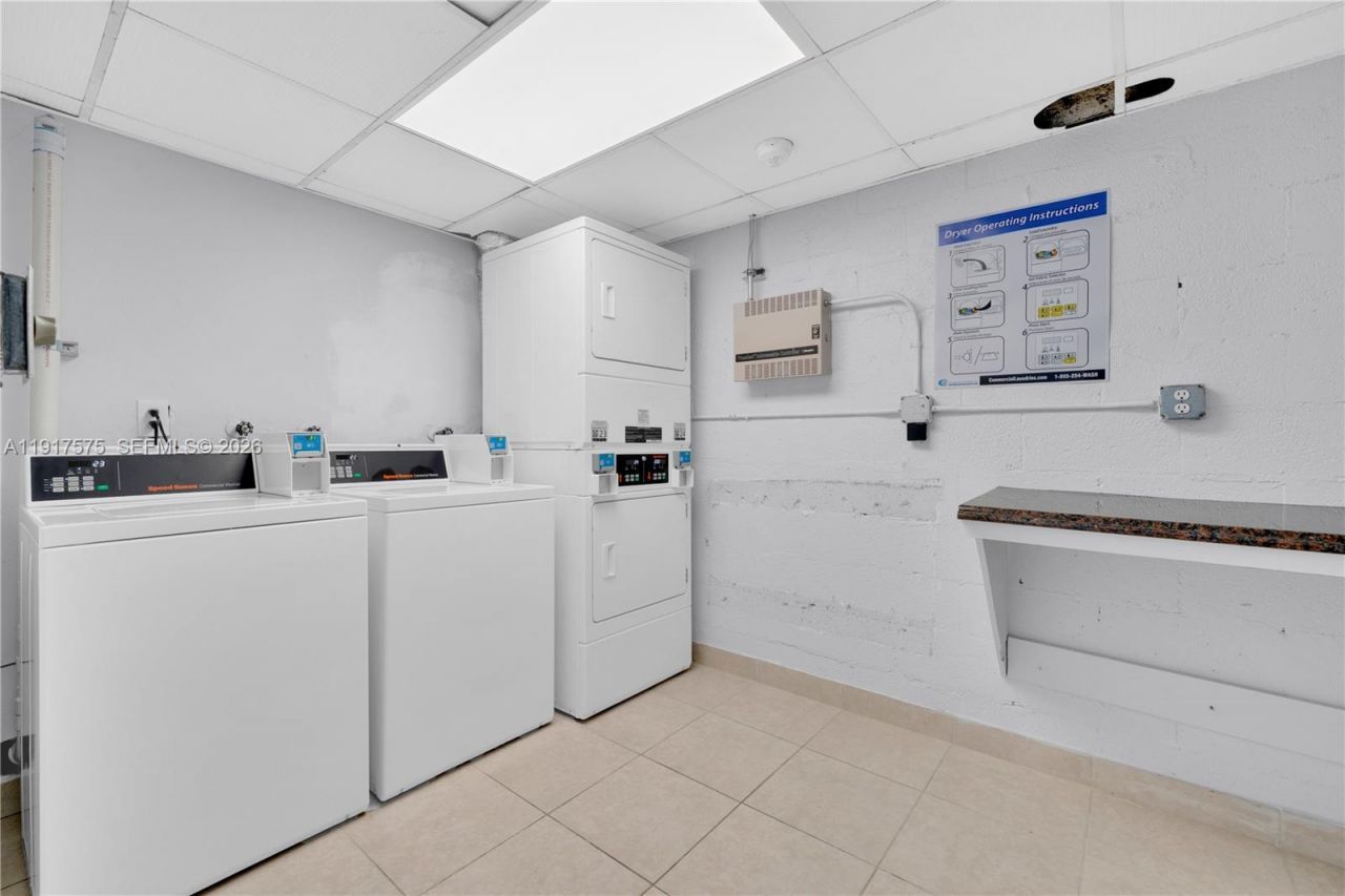 2020 NE 135th St, Unit 805, North Miami, FL 33181 Photo