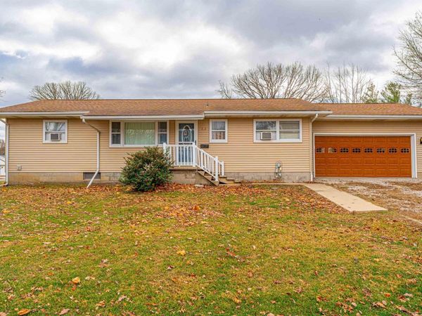 320 E JASPER Street, Mt Pulaski, IL 62548