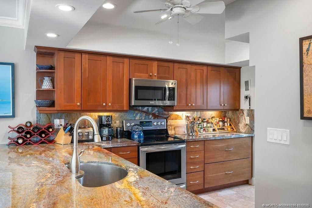3901 SE Saint Lucie Boulevard, Unit 68, Stuart, FL 34997 Photo