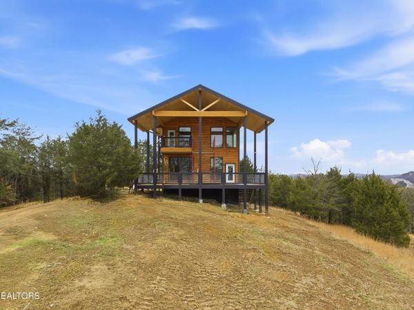 10322 Alex Bales Rd, Kodak, TN 37764