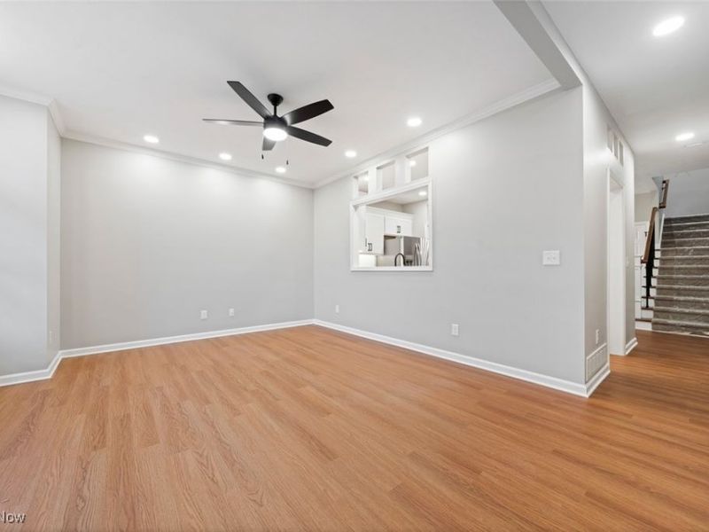 20930 Mastick Road, Fairview Park, OH 44126 Photo 7