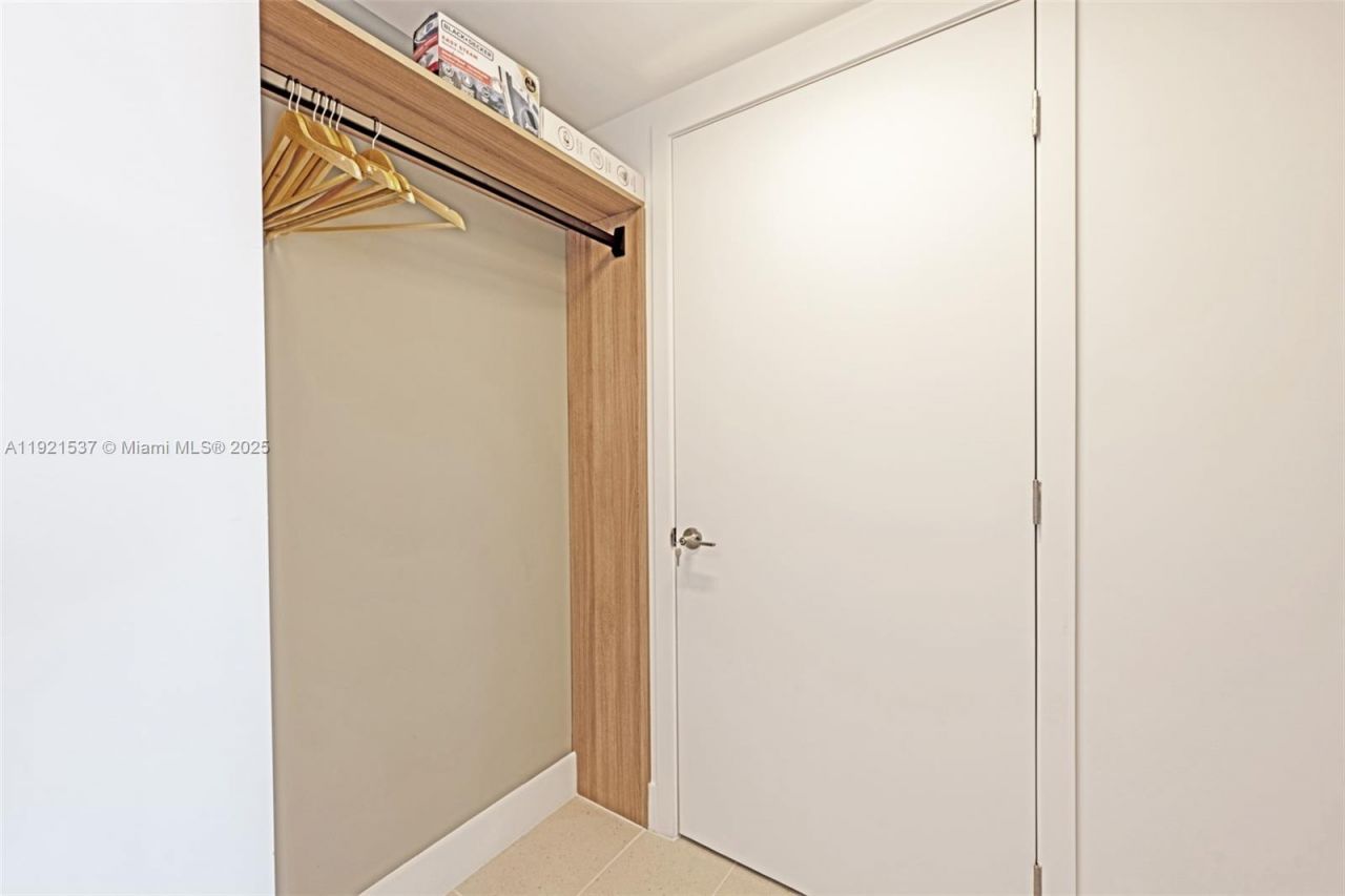 601 NE 1st Ave, Unit 3316, Miami, FL 33132 Photo