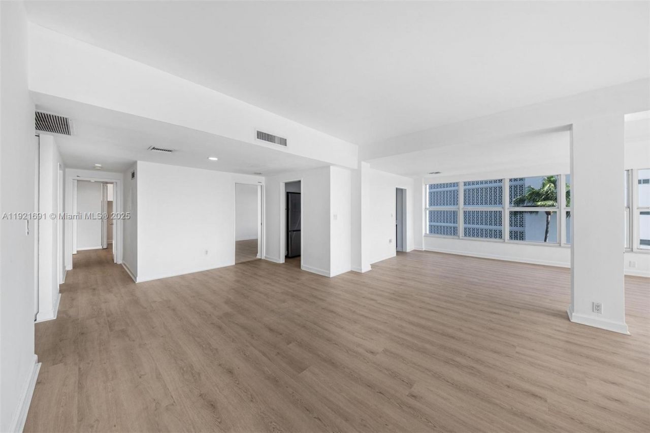 9100 W Bay Harbor Dr, Unit 5A, Bay Harbor Islands, FL 33154 Photo