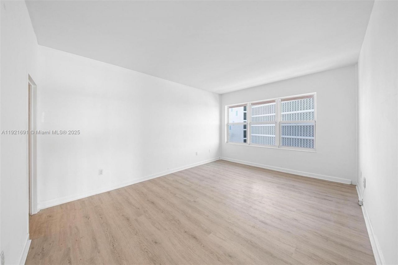 9100 W Bay Harbor Dr, Unit 5A, Bay Harbor Islands, FL 33154 Photo