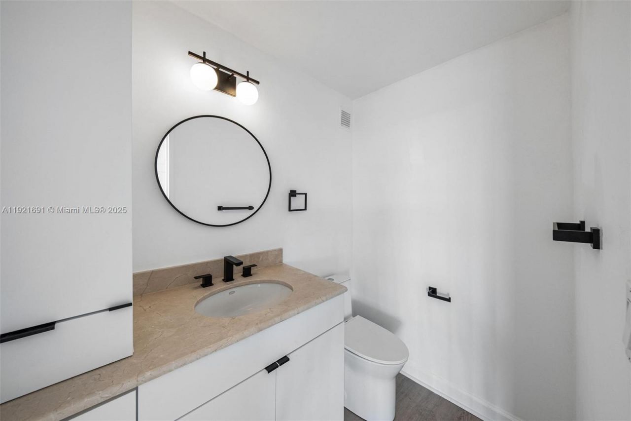 9100 W Bay Harbor Dr, Unit 5A, Bay Harbor Islands, FL 33154 Photo