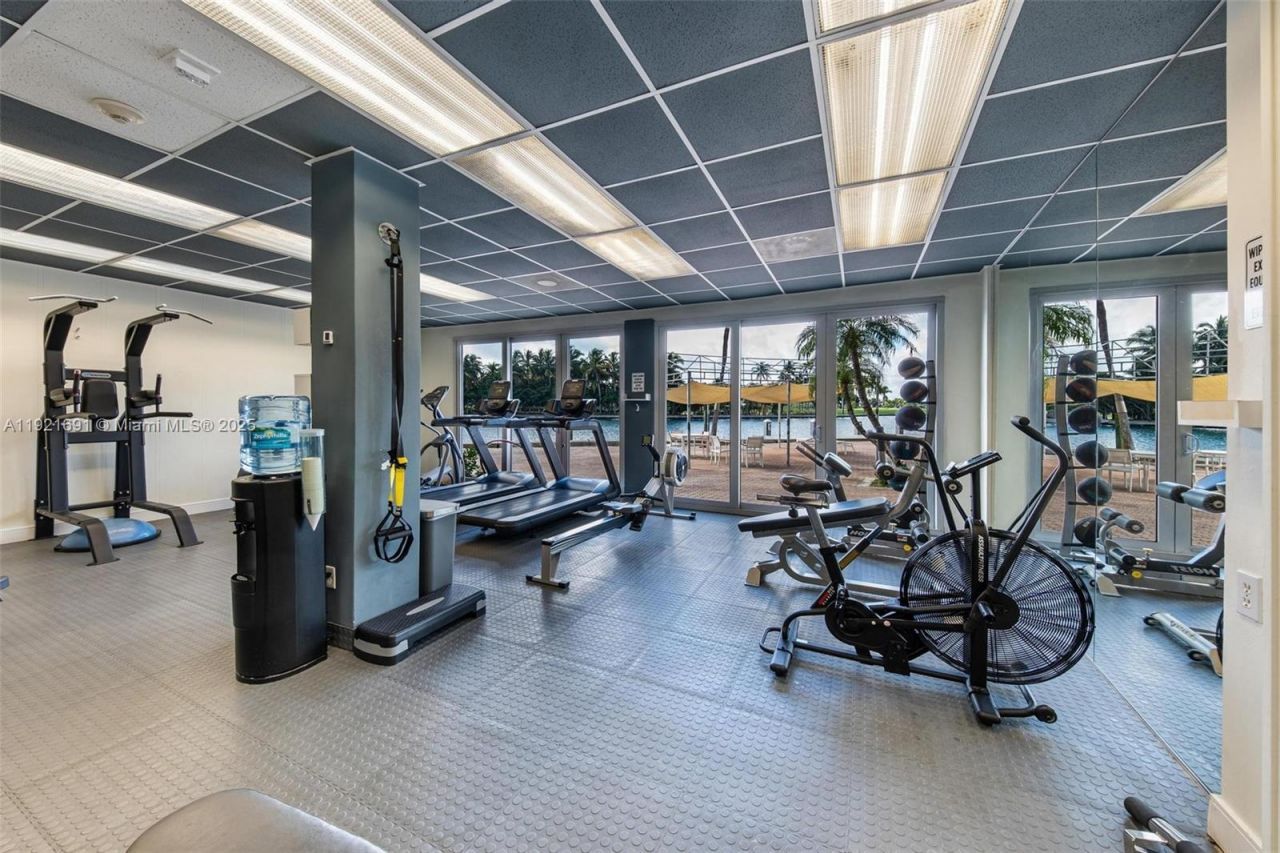 9100 W Bay Harbor Dr, Unit 5A, Bay Harbor Islands, FL 33154 Photo