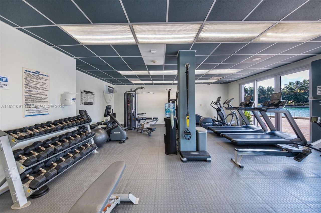 9100 W Bay Harbor Dr, Unit 5A, Bay Harbor Islands, FL 33154 Photo