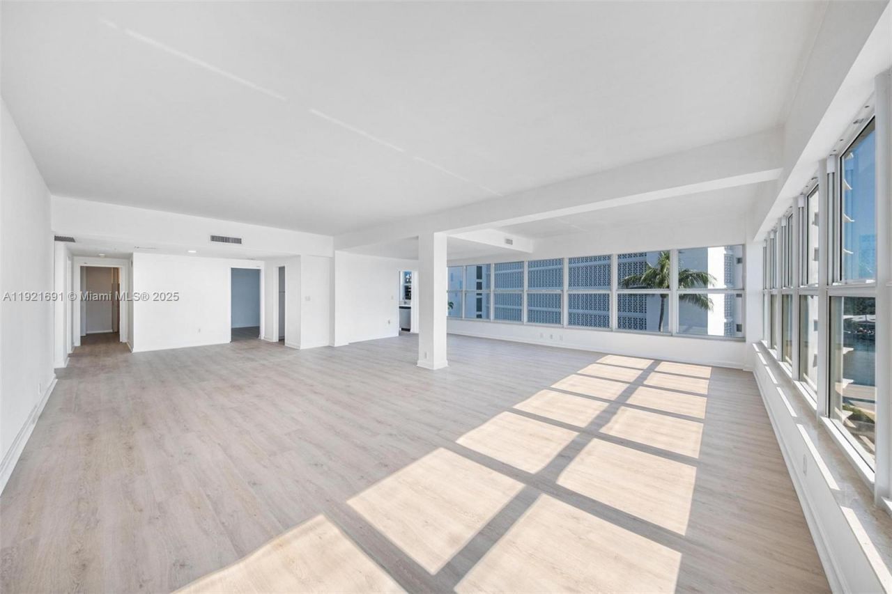 9100 W Bay Harbor Dr, Unit 5A, Bay Harbor Islands, FL 33154 Photo