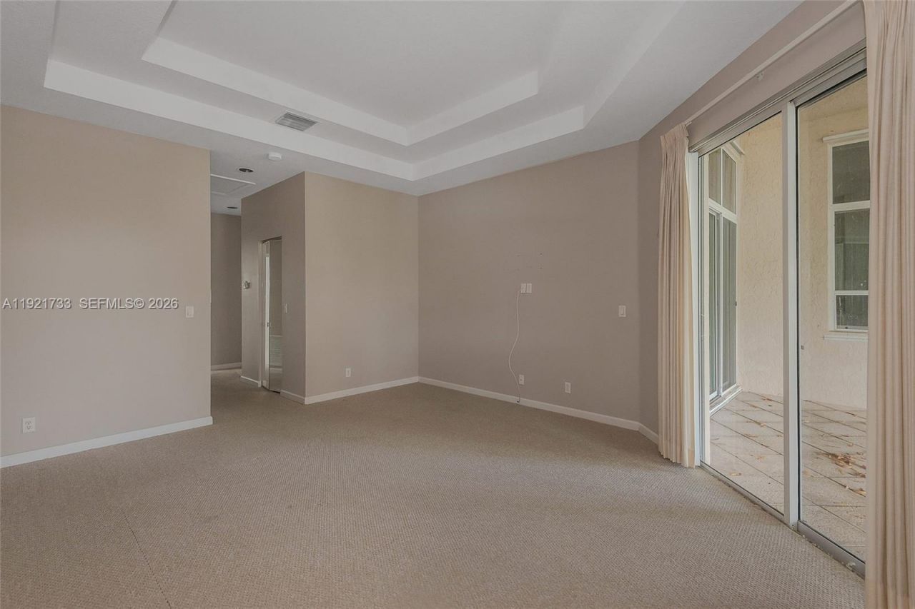 3843 Oak Ridge Cir, Weston, FL 33331 Photo