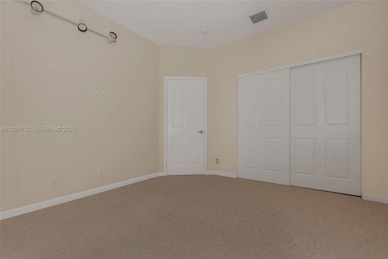 3843 Oak Ridge Cir, Weston, FL 33331 Photo