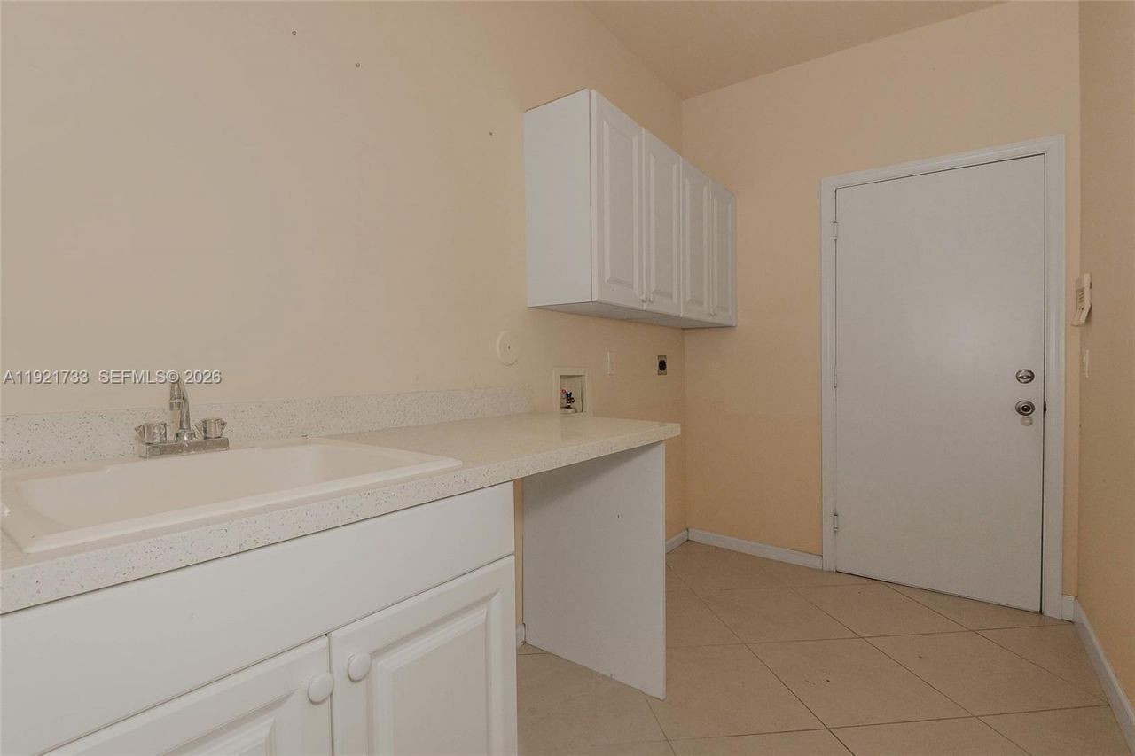 3843 Oak Ridge Cir, Weston, FL 33331 Photo