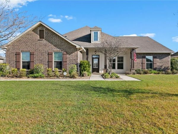 9525 Camberwell Drive, Daphne, AL 36526