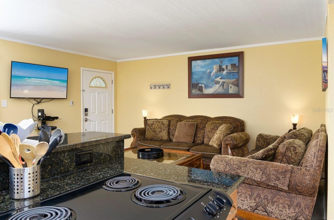 125 110th Avenue, Treasure Island, FL 33706 Photo