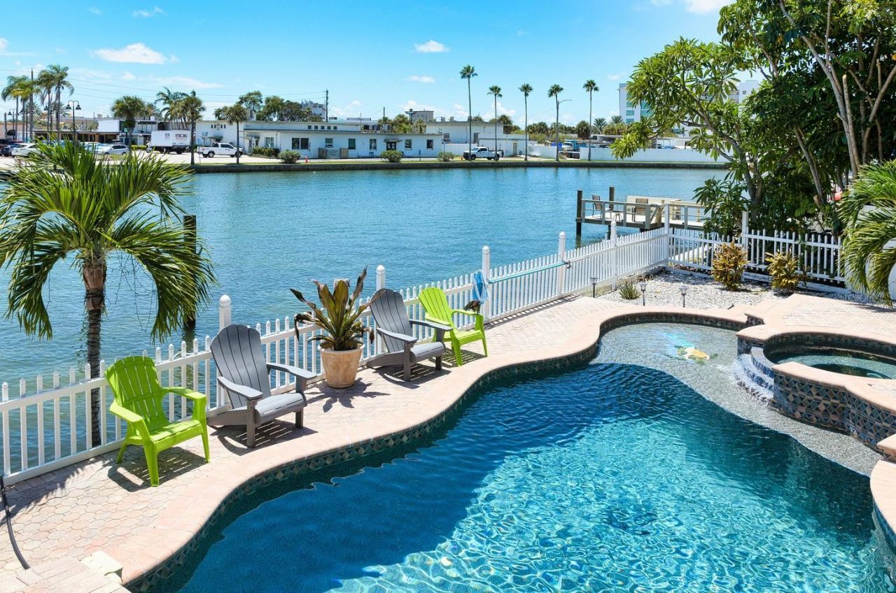 125 110th Avenue, Treasure Island, FL 33706 Photo