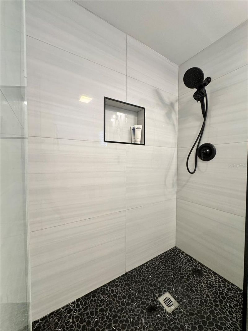 701 Broadway Street, Longboat Key, FL 34228 Photo