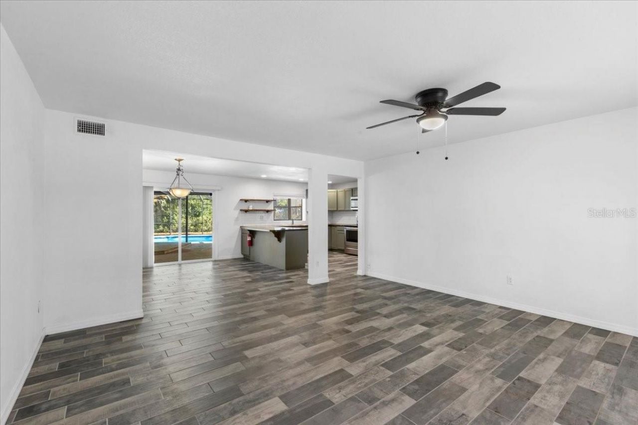 155 S Court Street, Bronson, FL 32621 Photo