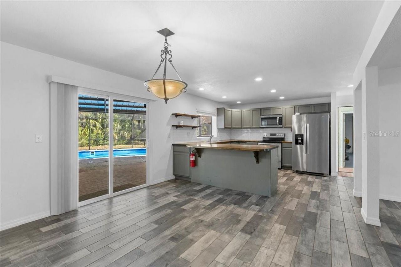 155 S Court Street, Bronson, FL 32621 Photo