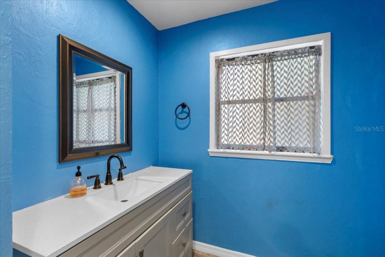 155 S Court Street, Bronson, FL 32621 Photo