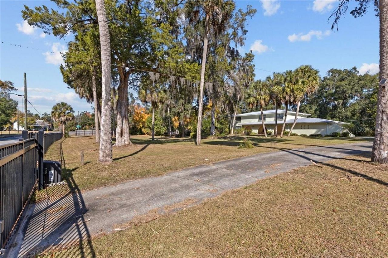155 S Court Street, Bronson, FL 32621 Photo