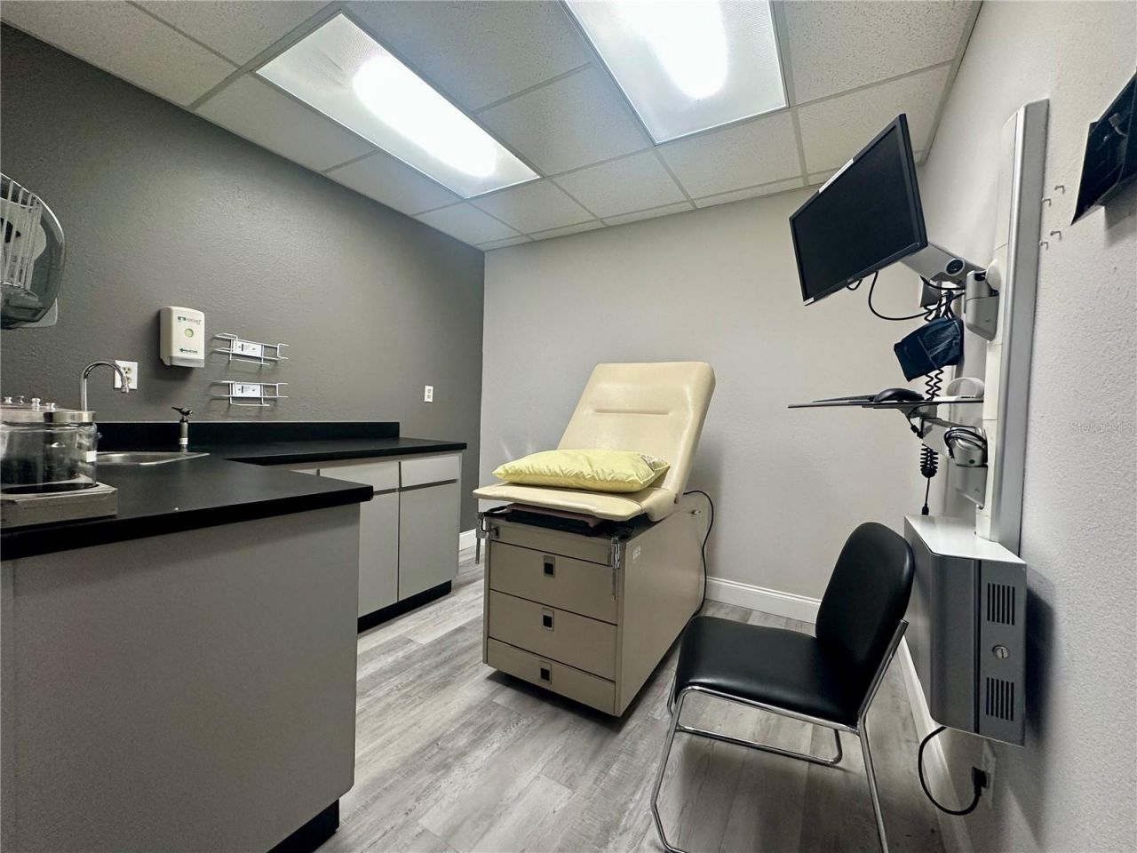 7108 N Nebraska Avenue, Tampa, FL 33604 Photo