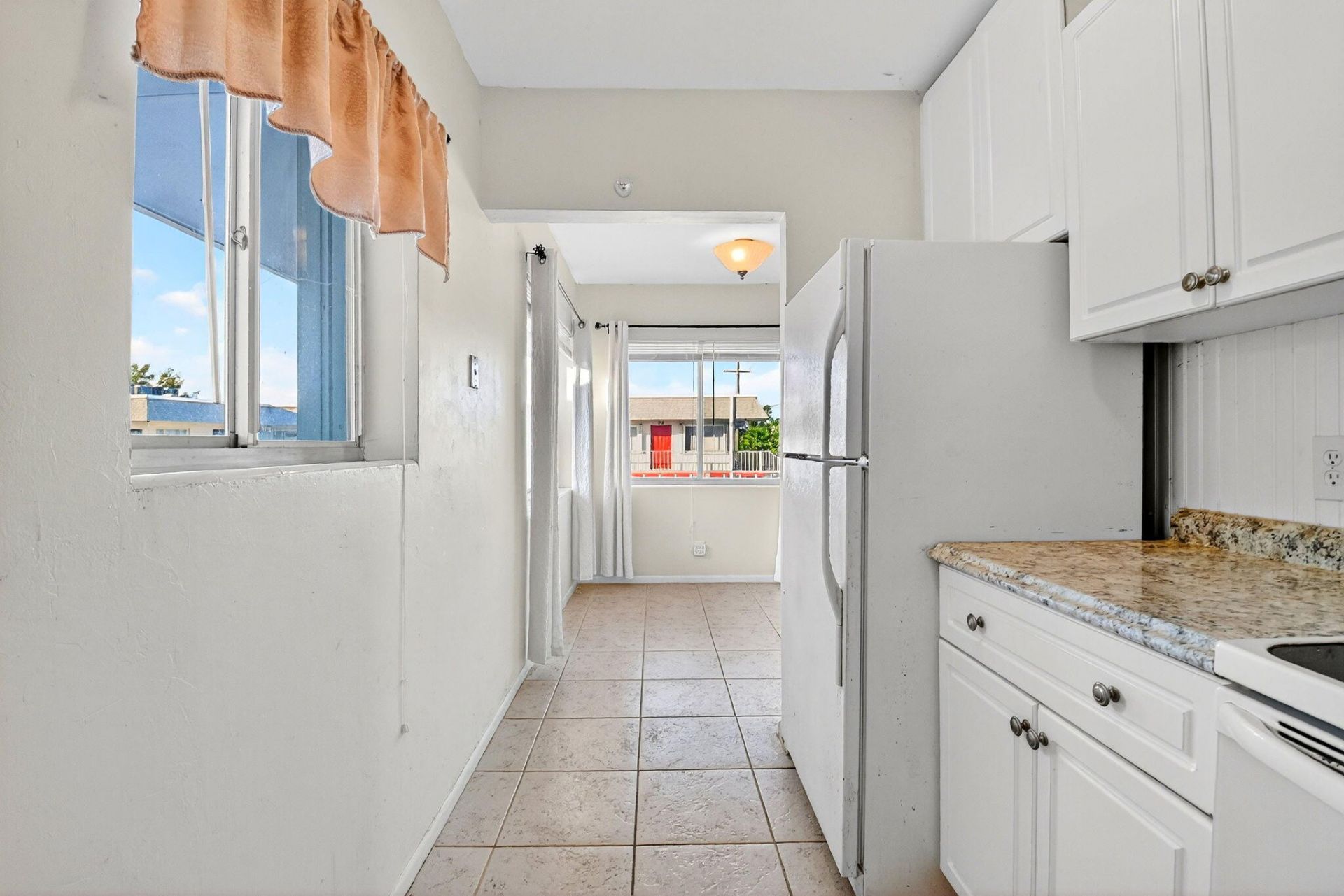2880 Lake Osborne Drive, Unit 210, Lake Worth Beach, FL 33461 Photo