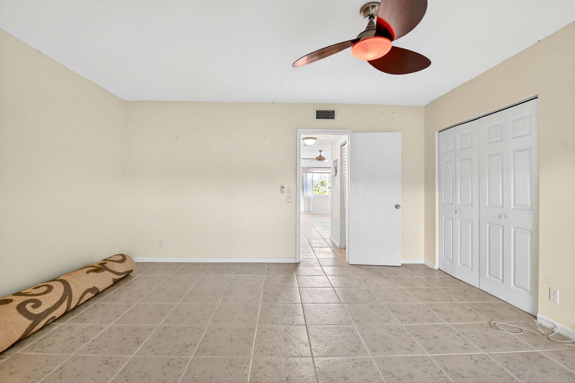 2880 Lake Osborne Drive, Unit 210, Lake Worth Beach, FL 33461 Photo