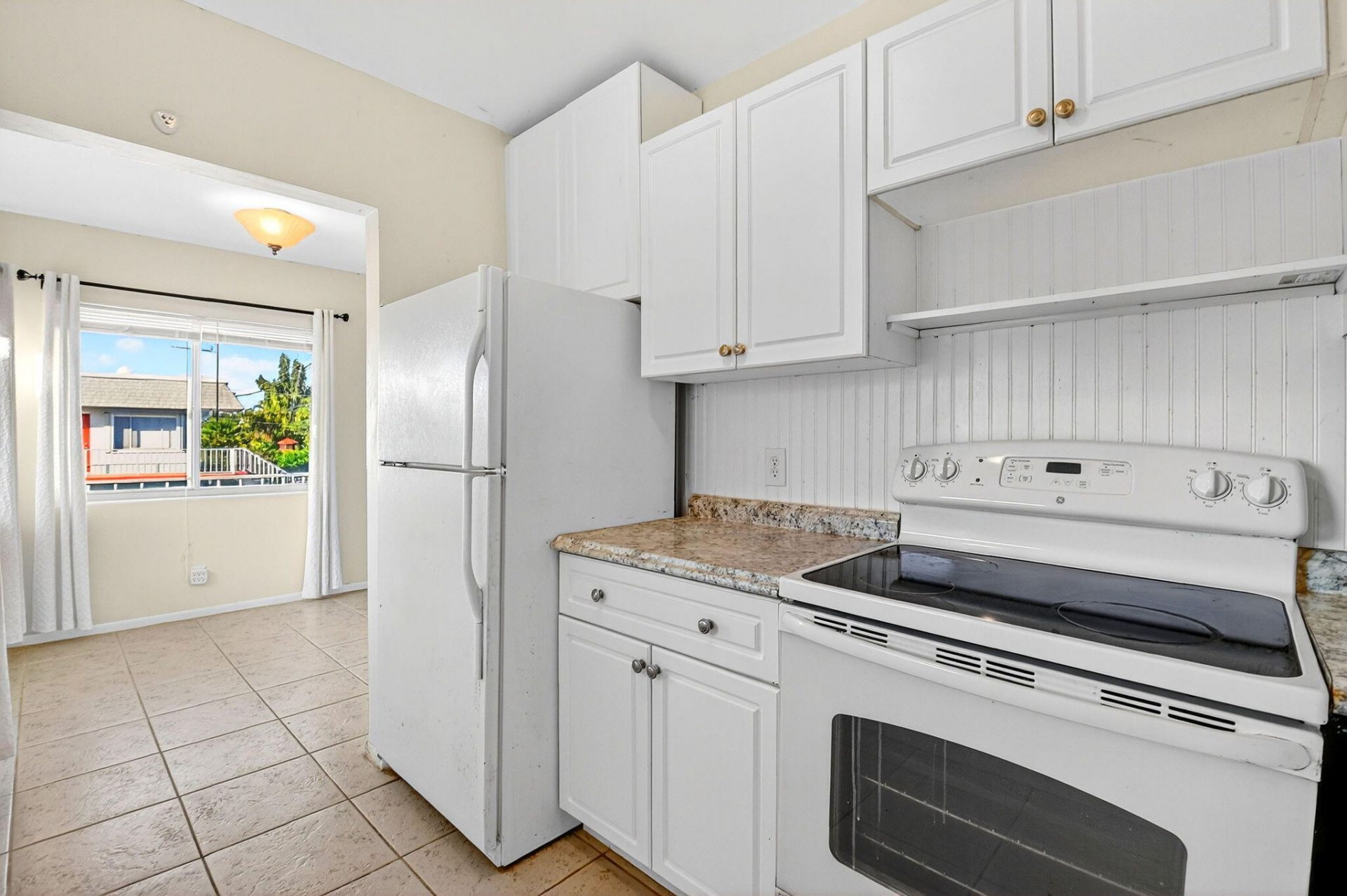 2880 Lake Osborne Drive, Unit 210, Lake Worth Beach, FL 33461 Photo