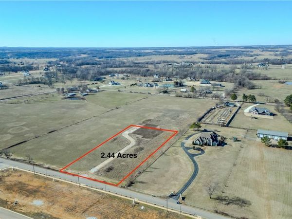 Gaston Road, Bentonville, AR 72713